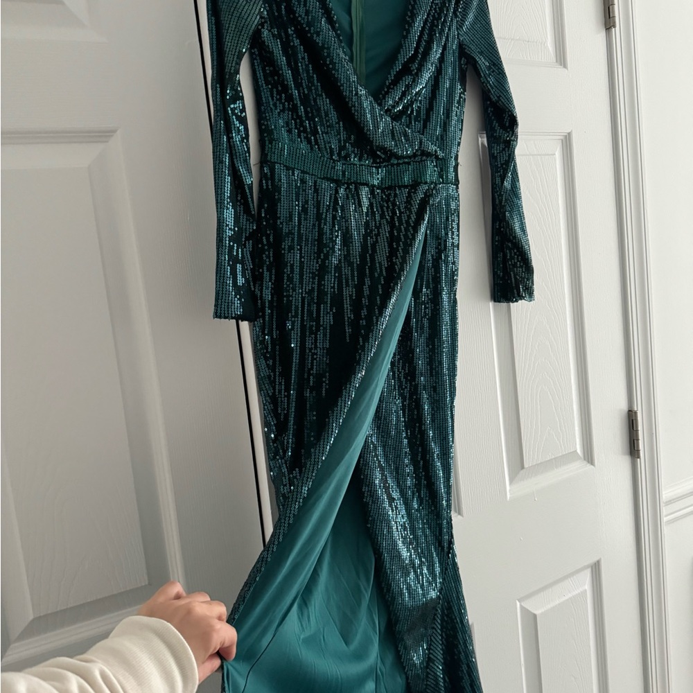 CBE Emerald Sequin dress with slit